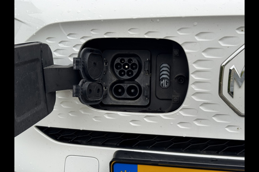 MG Mg zs ev EV Long Range Luxury 70 kWh | SOH 95% | Pano, Leder, Carplay/Android, 360Camera, ACC, Stoelverw., Climate | Dealeroh |