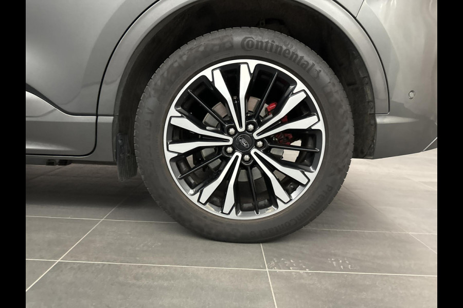 Ford Kuga 2.5 PHEV ST-Line X Trekhaak Wegklapbaar | Winter, Technology & Stylings Pack |