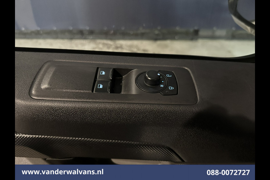 Ford Transit Custom 2.0 TDCI 111pk L2H1 Euro6 Airco | Camera | Navigatie | LED | Apple Carplay | Cruisecontrol Android Auto, Verwarmde voorruit, Stoelverwarming, Parkeersensoren, Bijrijdersbank