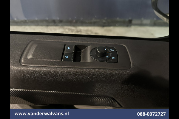 Ford Transit Custom 2.0 TDCI 111pk L2H1 Euro6 Airco | Camera | Navigatie | LED | Apple Carplay | Cruisecontrol Android Auto, Verwarmde voorruit, Stoelverwarming, Parkeersensoren, Bijrijdersbank