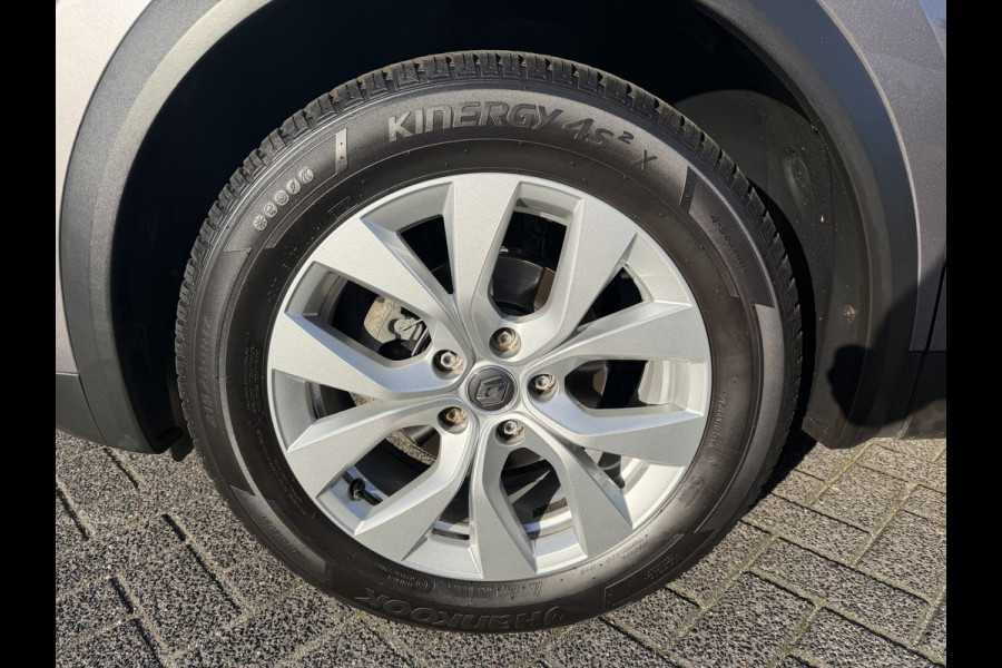 Renault Captur 100pk Intens (Keyless Entry - Camera - Parkeersensoren V+A - LED - Automatische Airco - Navigatie - Two Tone)