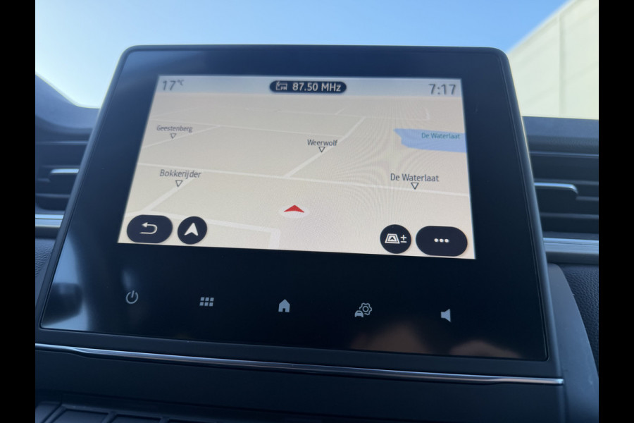 Renault Captur 100pk Intens (Keyless Entry - Camera - Parkeersensoren V+A - LED - Automatische Airco - Navigatie - Two Tone)