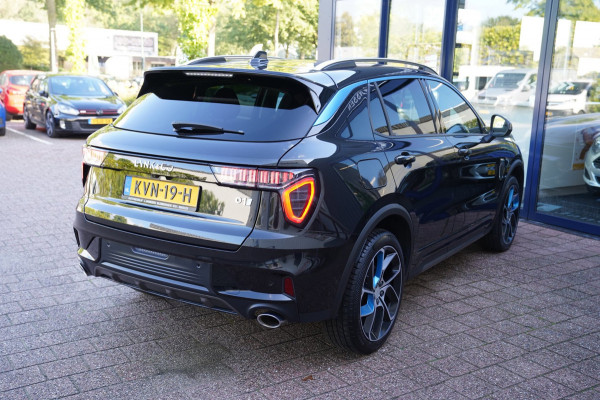 Lynk & Co 01 1.5|Prijs incl. 12 mnd garantie| PDC Panoramadak LMV Navi Apple carplay/Android auto Camera