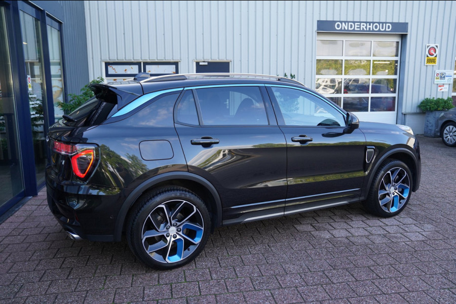 Lynk & Co 01 1.5|Prijs incl. 12 mnd garantie| PDC Panoramadak LMV Navi Apple carplay/Android auto Camera