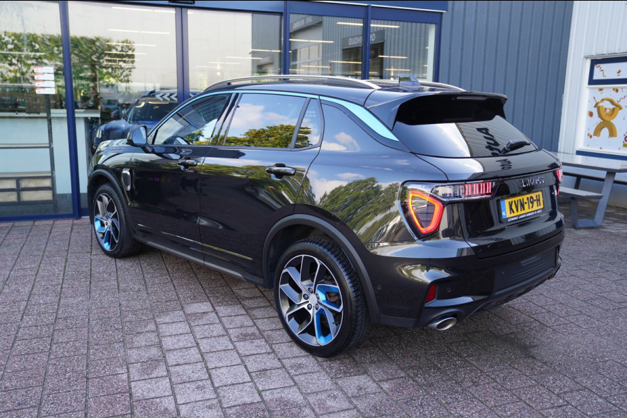 Lynk & Co 01 1.5|Prijs incl. 12 mnd garantie| PDC Panoramadak LMV Navi Apple carplay/Android auto Camera