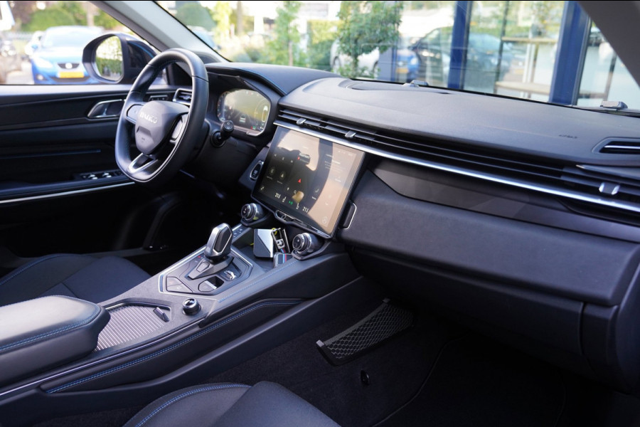 Lynk & Co 01 1.5|Prijs incl. 12 mnd garantie| PDC Panoramadak LMV Navi Apple carplay/Android auto Camera