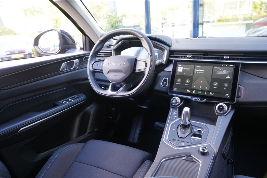 Lynk & Co 01 1.5|Prijs incl. 12 mnd garantie| PDC Panoramadak LMV Navi Apple carplay/Android auto Camera