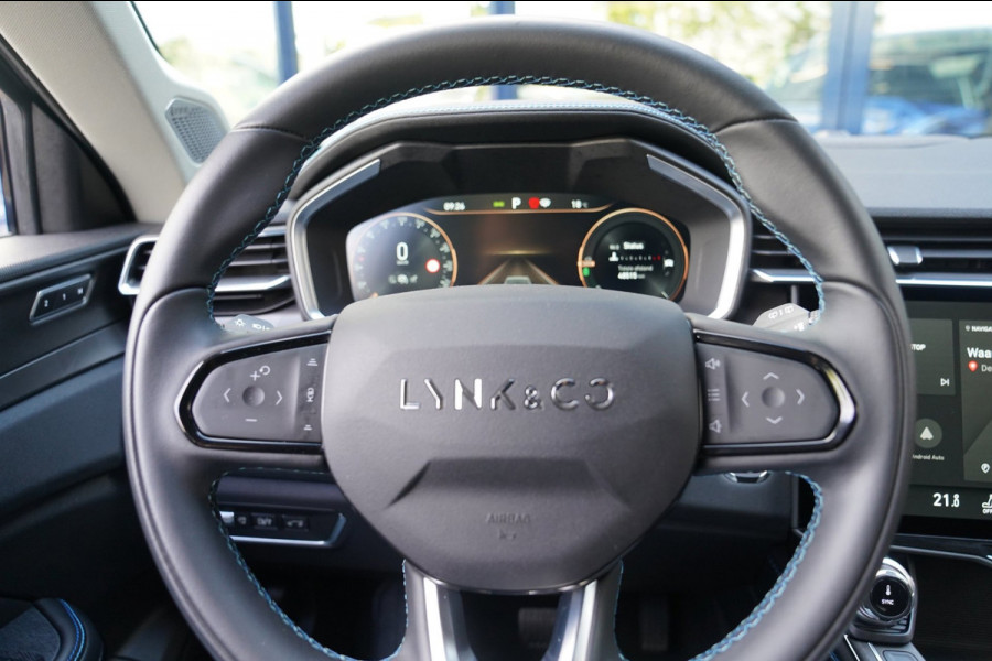 Lynk & Co 01 1.5|Prijs incl. 12 mnd garantie| PDC Panoramadak LMV Navi Apple carplay/Android auto Camera