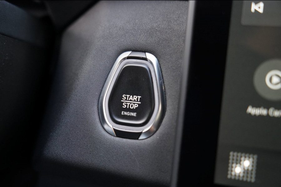 Lynk & Co 01 1.5|Prijs incl. 12 mnd garantie| PDC Panoramadak LMV Navi Apple carplay/Android auto Camera