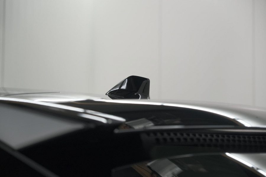 Peugeot 3008 1.2 Hybrid 136 GT | Elektrische Kofferklep | Camera | Adaptieve Cruise Control | Apple CarPlay