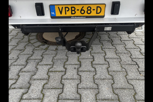 Peugeot Boxer 2.2 BlueHDi L4*LAADBAK*LUCHTVERING*HAAK*A/C*3000KG