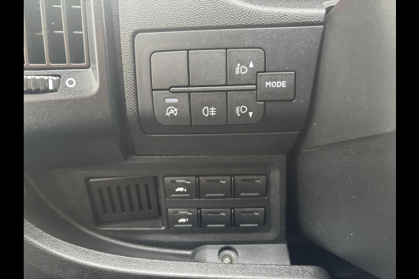 Peugeot Boxer 2.2 BlueHDi L4*LAADBAK*LUCHTVERING*HAAK*A/C*3000KG