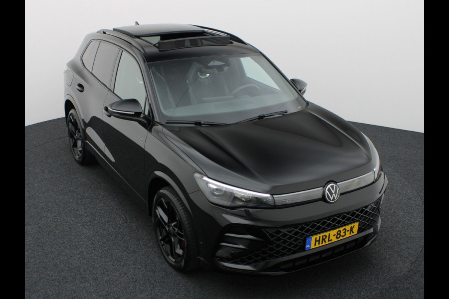 Volkswagen Tiguan 1.5 eHybrid R-Line Edition | Pano | Trekhaak wegkl. | Keyless | Elk. A-klep | Prijs Rijklaar!!