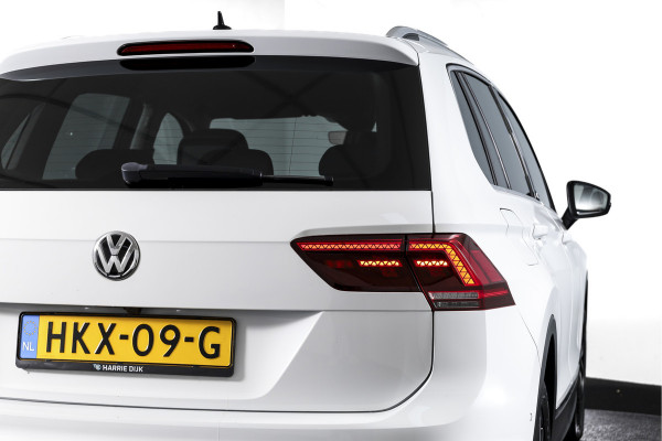 Volkswagen Tiguan 1.5 TSI ACT 150 PK Comfortline Business | Trekhaak | Adapt. Cruise | PDC | Camera | NAV + App. Connect | ECC | LM 17" |