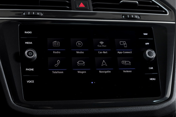 Volkswagen Tiguan 1.5 TSI ACT 150 PK Comfortline Business | Trekhaak | Adapt. Cruise | PDC | Camera | NAV + App. Connect | ECC | LM 17" |