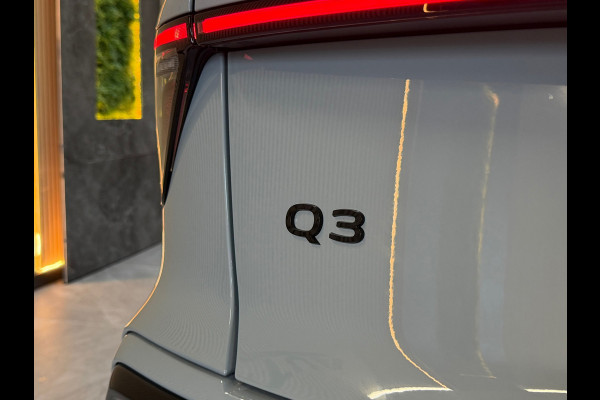 Audi Q3 1.5 e-hybrid 3X S-LINE |PANO|SONOS|HuD|360CAM|MEMORY|KEYLESS|FABRIEKSGARANTIE 2030|DODEHOEK|SFEERVERLICHTING|20 INCH|VOL!