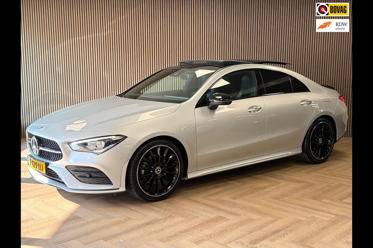 Mercedes-Benz CLA-Klasse 180 Premium Plus AUT. PANORAMADAK SFEERVERLICHTING NAVIGATIE CAMERA AIRCO CRUISE STOELVERWARMING