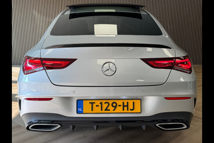 Mercedes-Benz CLA-Klasse 180 Premium Plus AUT. PANORAMADAK SFEERVERLICHTING NAVIGATIE CAMERA AIRCO CRUISE STOELVERWARMING
