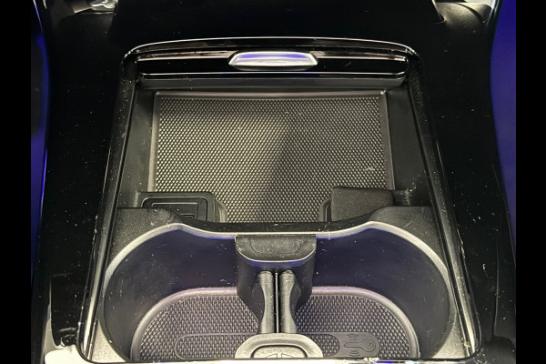Mercedes-Benz CLA-Klasse 180 Premium Plus AUT. PANORAMADAK SFEERVERLICHTING NAVIGATIE CAMERA AIRCO CRUISE STOELVERWARMING