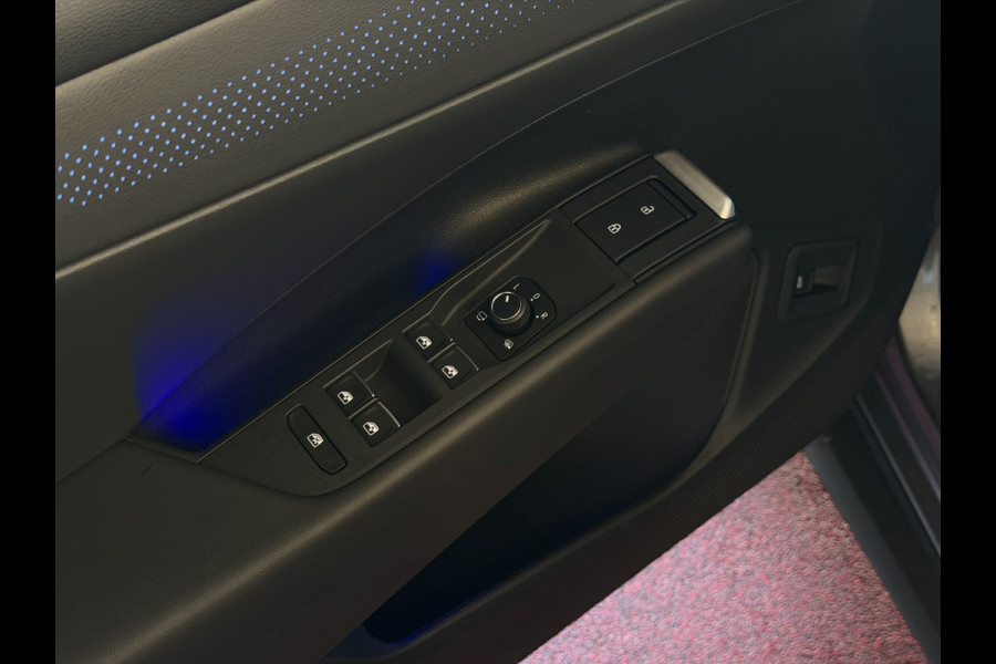 Volkswagen T-Roc 1.5 150PK eTSI R-LINE 06/2026 EDITION IQ LED/GRIL LOGO STOEL/STUUR.VERW ELEK.KLEP 2026