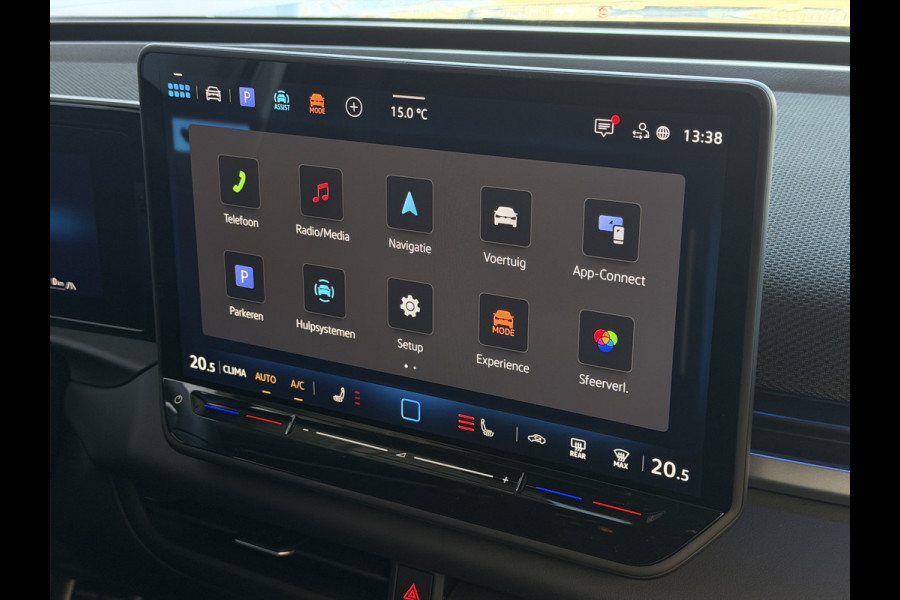 Volkswagen T-Roc 1.5 150PK eTSI R-LINE 06/2026 EDITION IQ LED/GRIL LOGO STOEL/STUUR.VERW ELEK.KLEP 2026