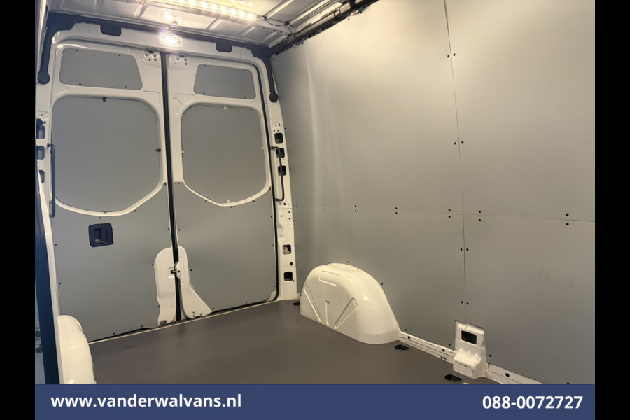 Mercedes-Benz Sprinter 315 CDI 150pk L2H2 Euro6 Airco | Camera | Apple Carplay | Cruisecontrol | Chauffeursstoel Android Auto, Parkeersensoren, Leder, Bijrijdersbank
