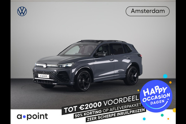 Volkswagen Tiguan 1.5 eHybrid R-Line Edition 204 pk Automaat (DSG) | Verlengde garantie | Navigatie | Panoramadak | Trekhaak (wegklapbaar) | Park assist | Rondomzicht camera | Head-up display | R-Line |