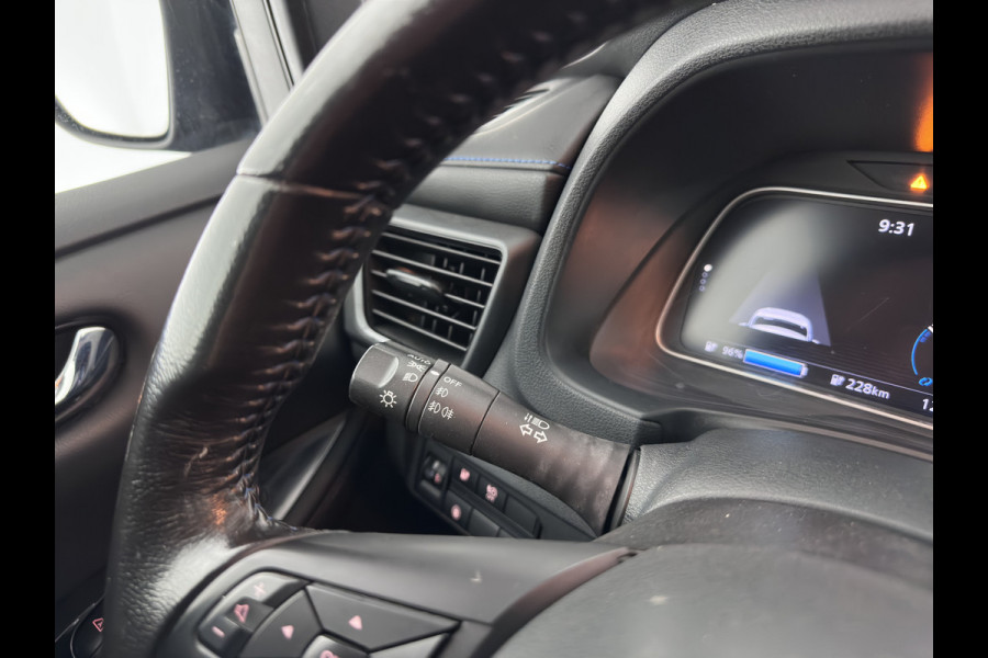 Nissan Leaf Acenta 40 kWh {SoH-86%) Aut. *HEATPUMP | ADAPTIVE-CRUISE | KEYLESS | NAVI-FULLMAP | DAB+ | DIGI-COCKPIT | PRIVACYGLASS | 16"ALU*