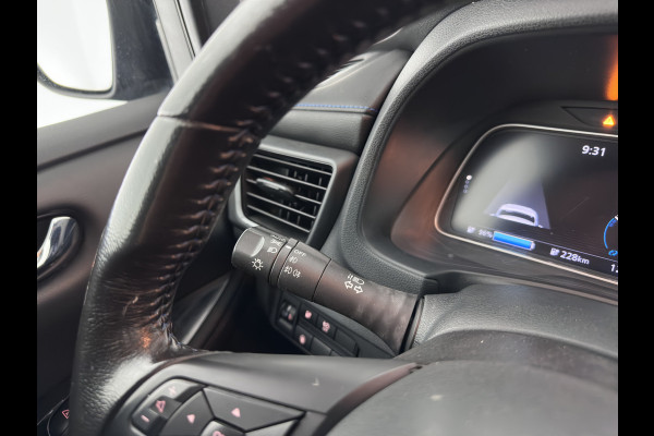 Nissan Leaf Acenta 40 kWh {SoH-86%) Aut. *HEATPUMP | ADAPTIVE-CRUISE | KEYLESS | NAVI-FULLMAP | DAB+ | DIGI-COCKPIT | PRIVACYGLASS | 16"ALU*