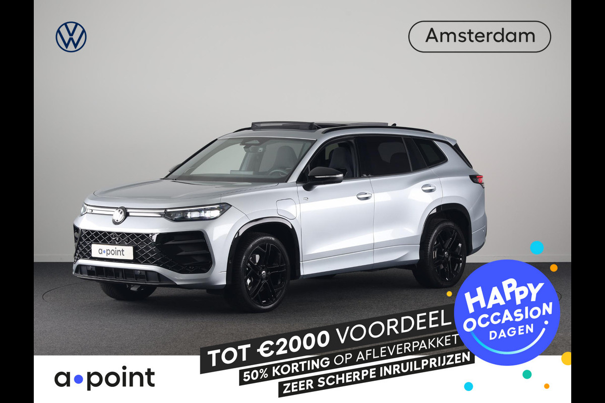 Volkswagen Tayron 1.5 eHybrid R-Line Edition 272 PK | Black & Style pakket | wegklapbare trekhaak | Harman kardon audio | panoramadak