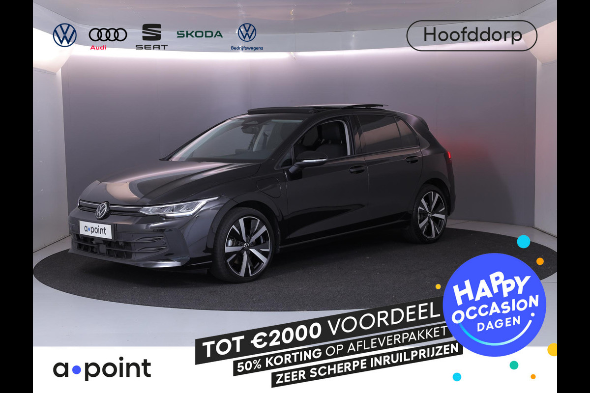 Volkswagen Golf 1.5 eHybrid Life Edition 204 pk Automaat (DSG) | Verlengde garantie | Navigatie via App | Panoramadak | Parkeersensoren (Park assist) | Achteruitrijcamera | Autom. airco (3 zones) |