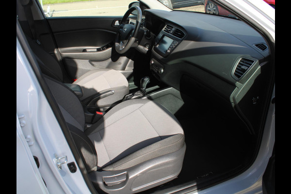 Hyundai i20 1.0 T-GDI Comfort | APPLE CARPLAY | NAVIGATIE | 12 MAANDEN BOVAG GARANTIE |