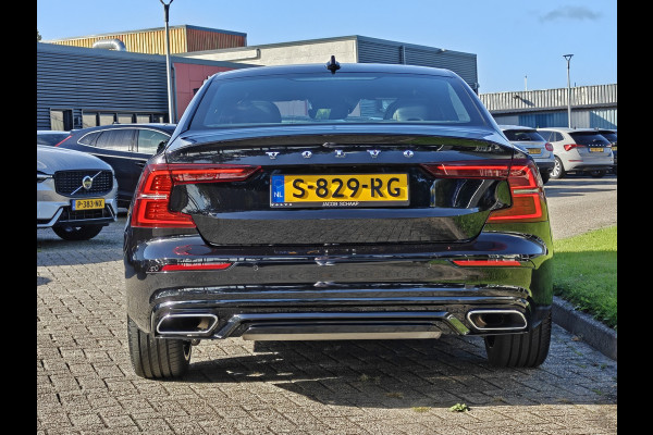 Volvo S60 T6 350PK AWD Recharge Plus Dark | BLIS | Pano | Carplay | Elektr. Stoelen | PDC V+A | ACC