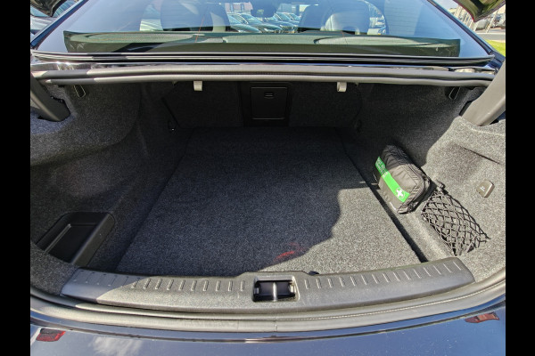 Volvo S60 T6 350PK AWD Recharge Plus Dark | BLIS | Pano | Carplay | Elektr. Stoelen | PDC V+A | ACC