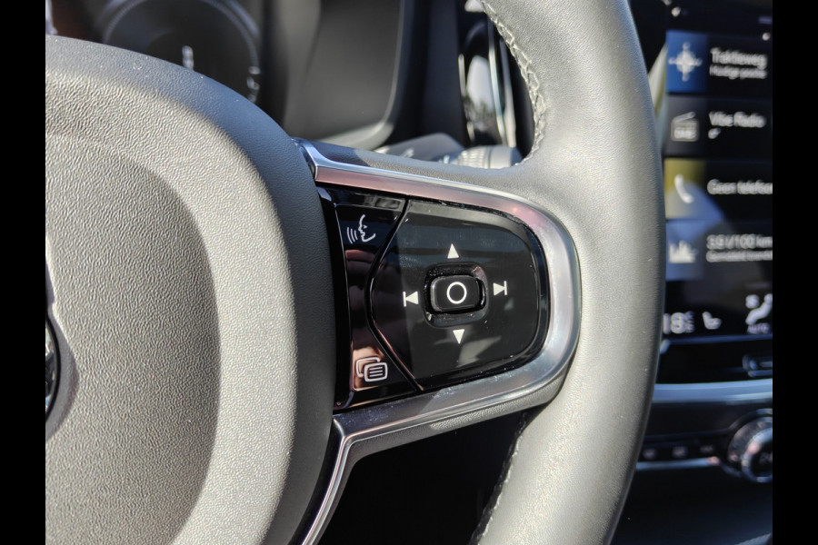 Volvo S60 T6 350PK AWD Recharge Plus Dark | BLIS | Pano | Carplay | Elektr. Stoelen | PDC V+A | ACC