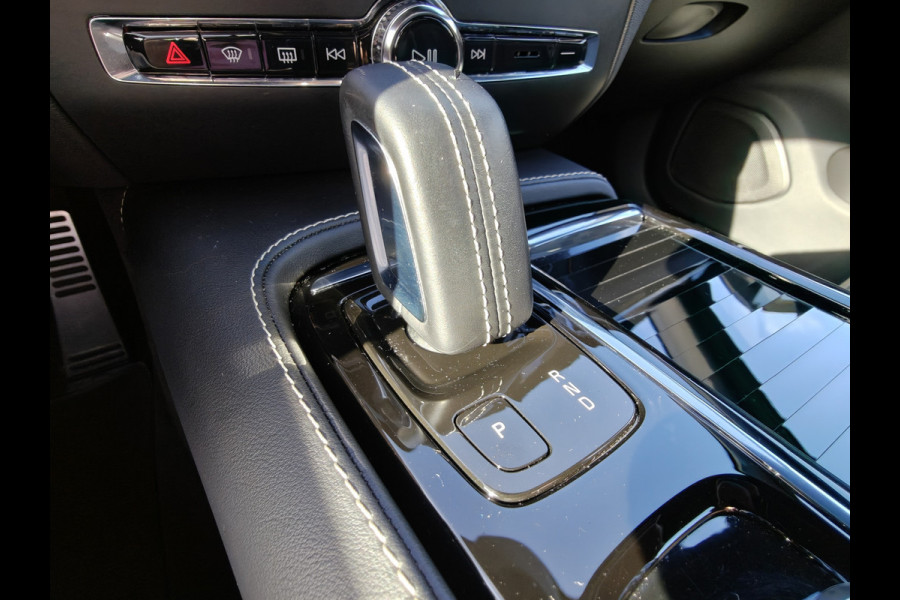 Volvo S60 T6 350PK AWD Recharge Plus Dark | BLIS | Pano | Carplay | Elektr. Stoelen | PDC V+A | ACC