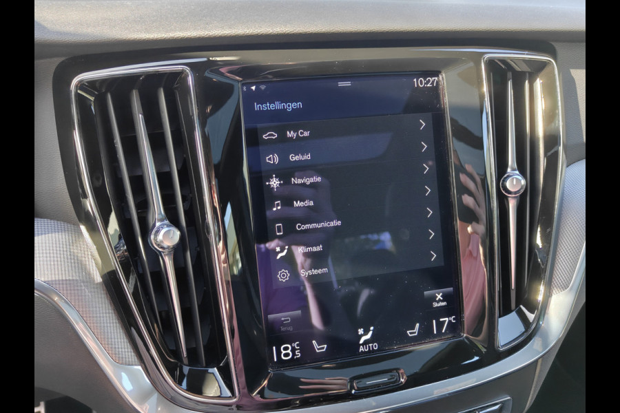Volvo S60 T6 350PK AWD Recharge Plus Dark | BLIS | Pano | Carplay | Elektr. Stoelen | PDC V+A | ACC