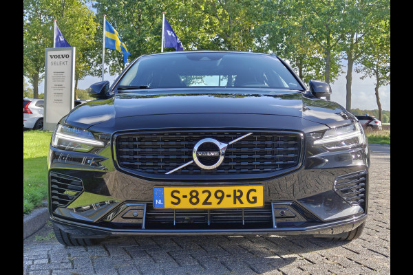 Volvo S60 T6 350PK AWD Recharge Plus Dark | BLIS | Pano | Carplay | Elektr. Stoelen | PDC V+A | ACC