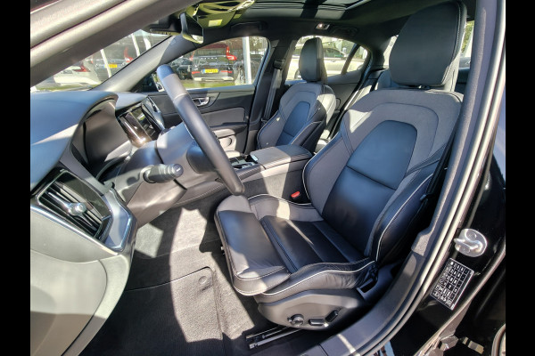 Volvo S60 T6 350PK AWD Recharge Plus Dark | BLIS | Pano | Carplay | Elektr. Stoelen | PDC V+A | ACC