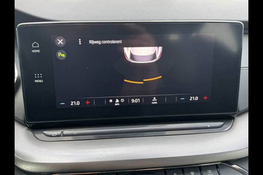 Škoda Octavia Combi 1.0 e-TSI Ambition Automaat ElectrTrekhaak Clima Carplay Navi Digitaal Dash Sfeerverlichting All-Season banden