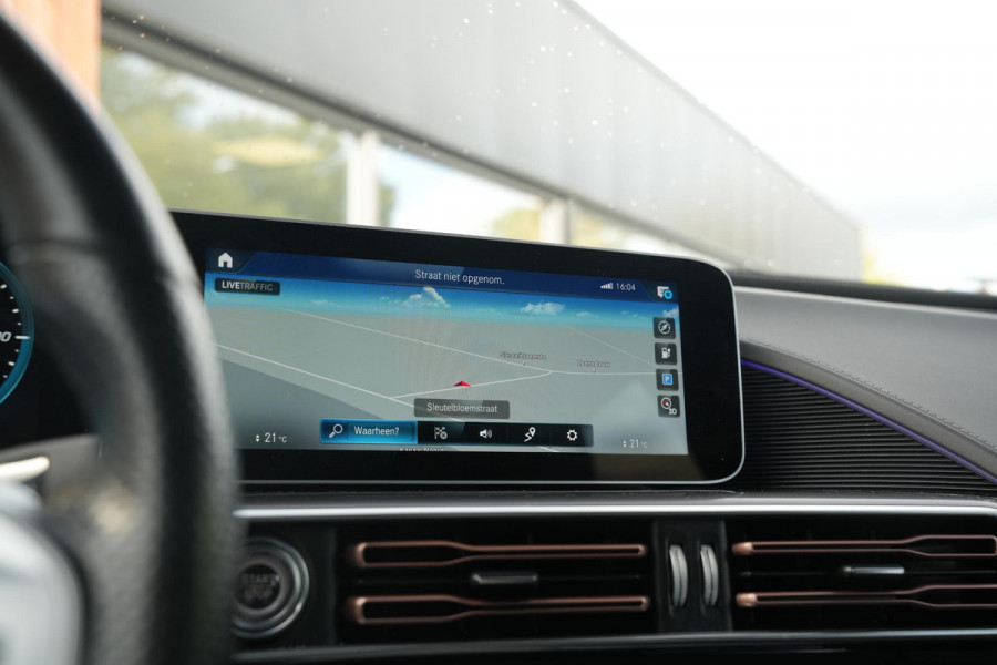 Mercedes-Benz EQC 400 4MATIC Premium Plus 80 kWh Schuif/kanteldak ACC Burmester Memory Manufaktur MultiBeam