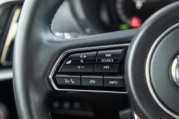 Mazda CX-60 2.5 e-SkyActiv PHEV Homura Plus 360 CAMERA / PANORAMA DAK / TREKHAAK / CARPLAY / DEALER AUTO / LEER