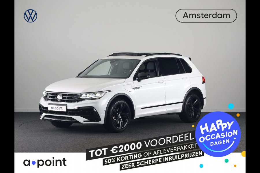Volkswagen Tiguan 1.4 TSI eHybrid R-Line Business 245 pk Automaat (DSG) | Navigatie | Panoramadak | Parkeersensoren (Park assist) | Rondomzicht camera | Lederen bekleding | Elektr. voorstoelen met geheugen | Black Style pakket | R-Line |