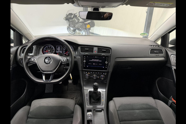 Volkswagen Golf 1.5 TSI*ACC*NAVI*ECC*MASSAGE*LED*CARPLAY*LMV*