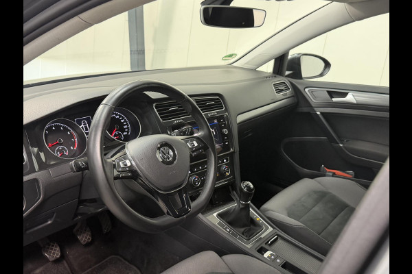 Volkswagen Golf 1.5 TSI*ACC*NAVI*ECC*MASSAGE*LED*CARPLAY*LMV*