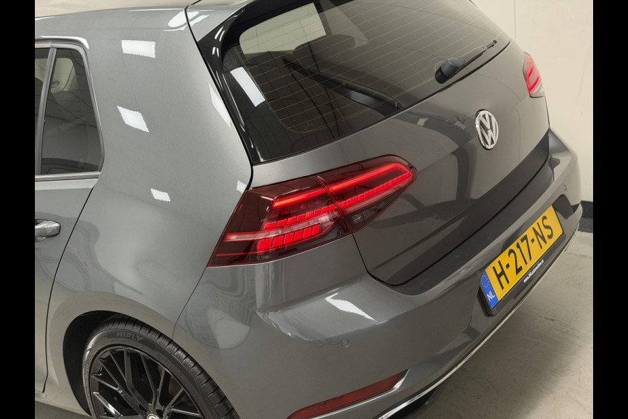 Volkswagen Golf 1.5 TSI*ACC*NAVI*ECC*MASSAGE*LED*CARPLAY*LMV*