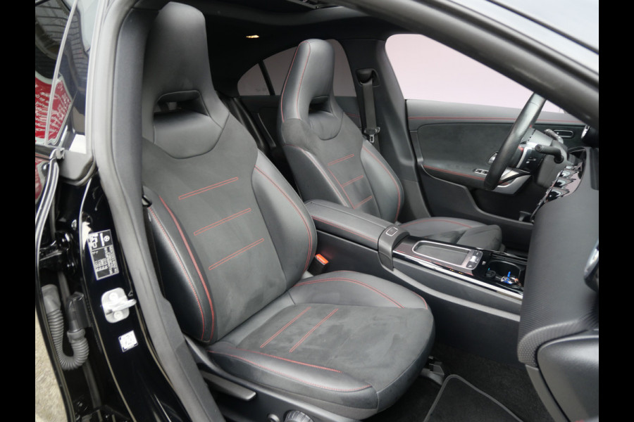 Mercedes-Benz CLA-Klasse 250e STAR ED. AMG | PANORAMA | WIDESCREEN | ACC | SFEER | NL-AUTO!!