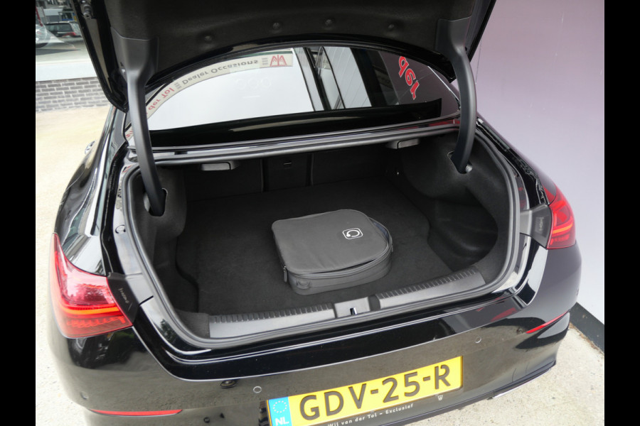 Mercedes-Benz CLA-Klasse 250e STAR ED. AMG | PANORAMA | WIDESCREEN | ACC | SFEER | NL-AUTO!!