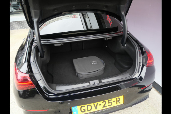 Mercedes-Benz CLA-Klasse 250e STAR ED. AMG | PANORAMA | WIDESCREEN | ACC | SFEER | NL-AUTO!!