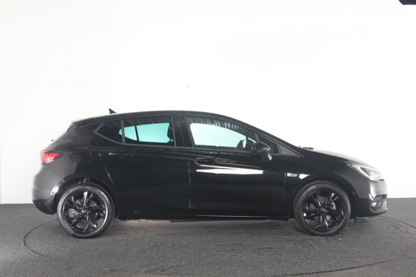 Opel Astra 1.2 Ultimate | eerste eigenaar | NL-auto | vol met opties.
